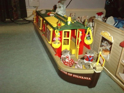 rose of sylvanian canal boat